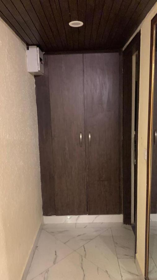 Airport Hotel Karaczi Zewnętrze zdjęcie